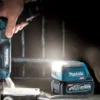 Makita Arbetslampa & USB 300Lm XGT 40V utan Batteri & Laddare