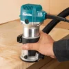 Makita Kantfräs RT0702CX2J 710W 6-8mm tillbehör i MAKPAC