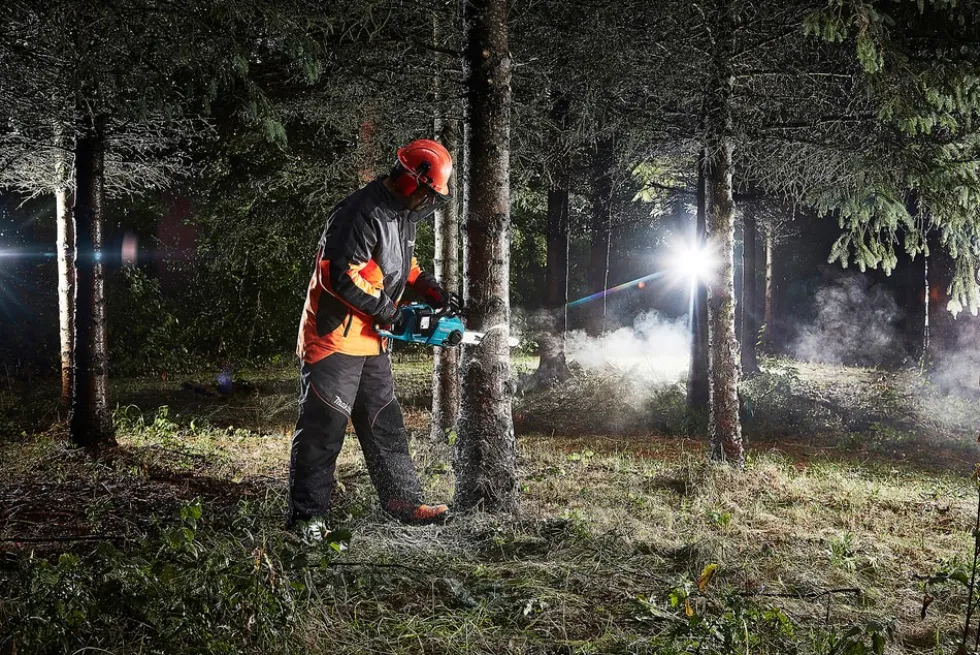 Makita Kedjesåg DUC353Z 350mm 18V BL 20m/s