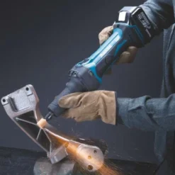Makita Rakslip DGD800Z 18V utan batteri & laddare