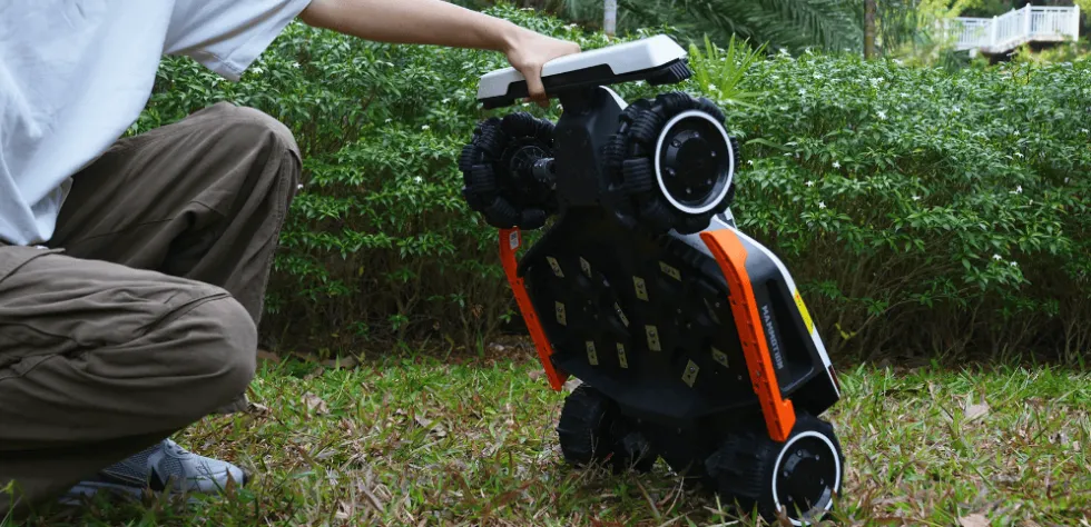 Mammotion Luba 3 AWD 10000 Robotgräsklippare