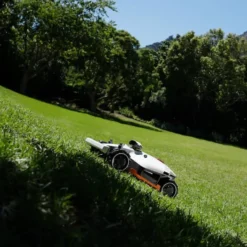 Mammotion Luba 2 AWD 5000X Premiumpaket