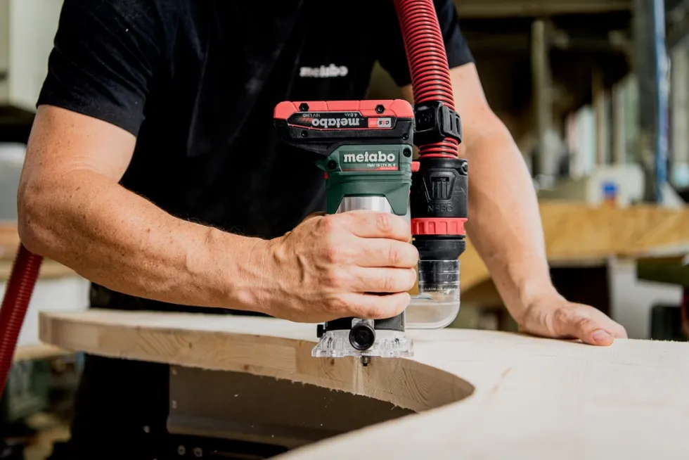 Metabo Kantfräs FMV 18 LTX BL 8 utan batteri & laddare