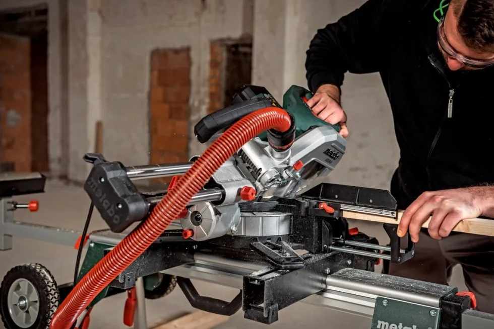 Metabo Kap- & gersåg KGS 254 M