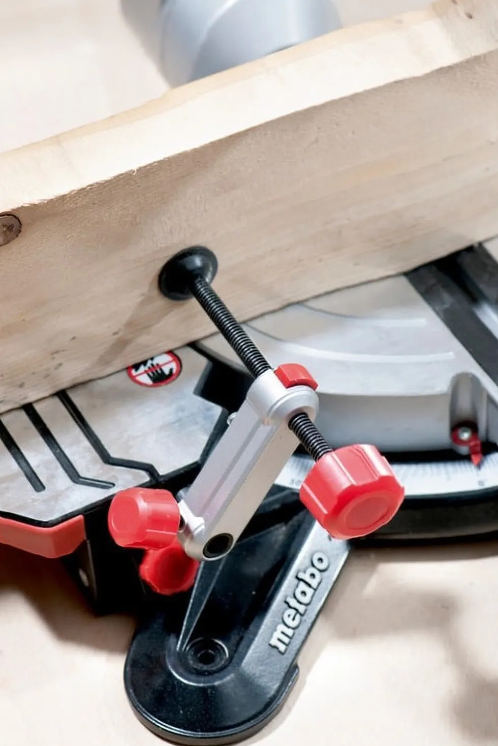 Metabo Kap och gersåg KGS 305 M inkl. Stativ KSU 401