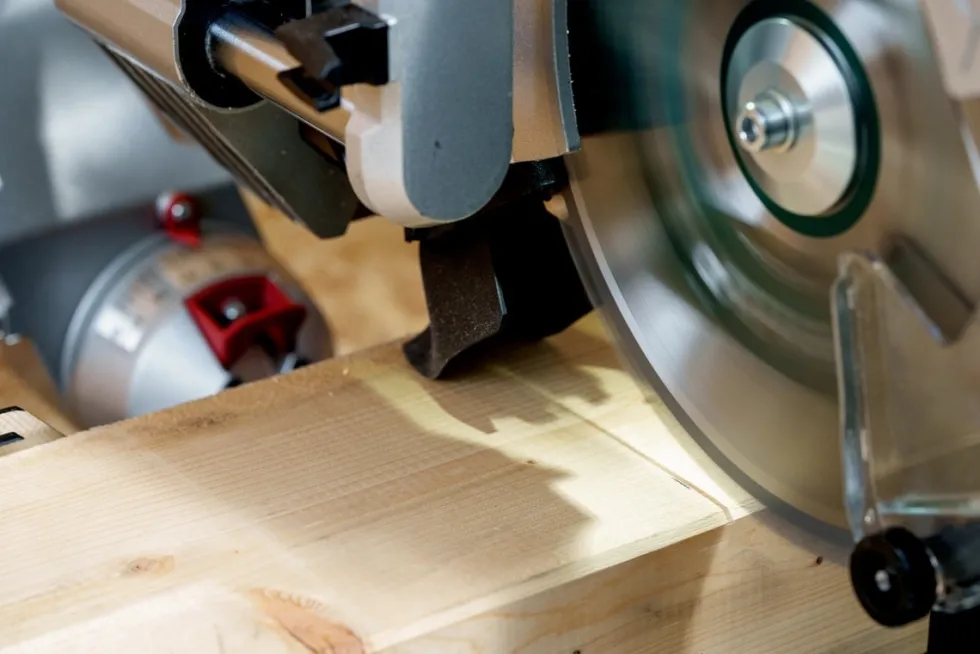Metabo KGSV 216 MC Kap- & gersåg