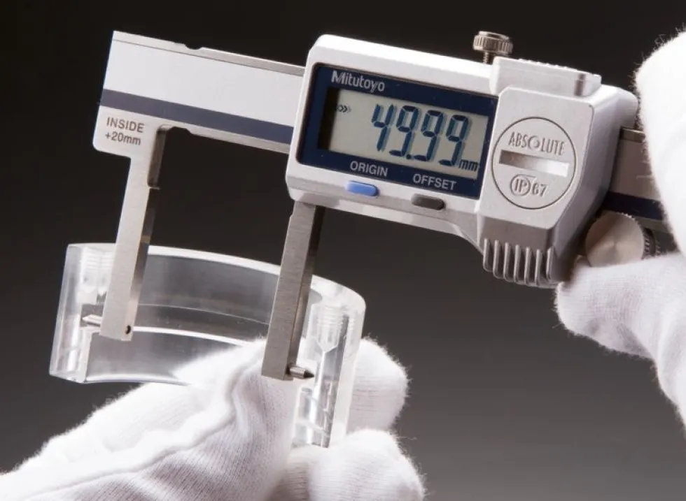 Mitutoyo ABSOLUTE Digimatic Skjutmått 573-647-20 med utåtriktade mätskänklar 10,1-160mm, 0,01mm, IP67, datautgång