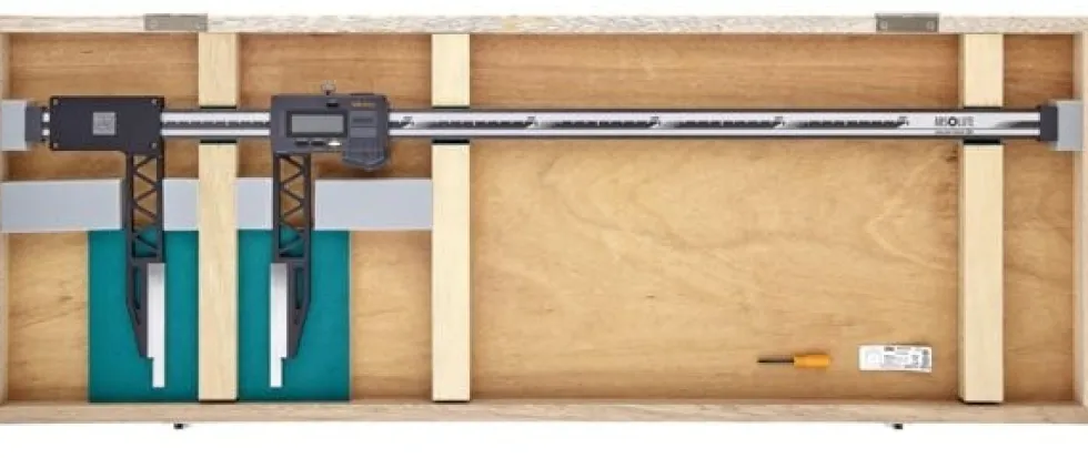 Mitutoyo Skjutmått 552-151-10 i kolfiber 0-600mm, 0,01mm extra långa skänklar, IP66, datautgång