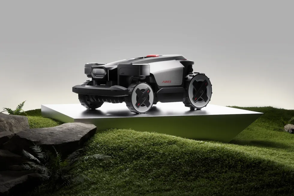 Roborock RockMow Z115 4WD Robotgräsklippare