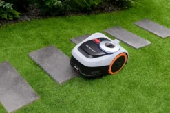 Segway Navimow i210E AWD Robotgräsklippare