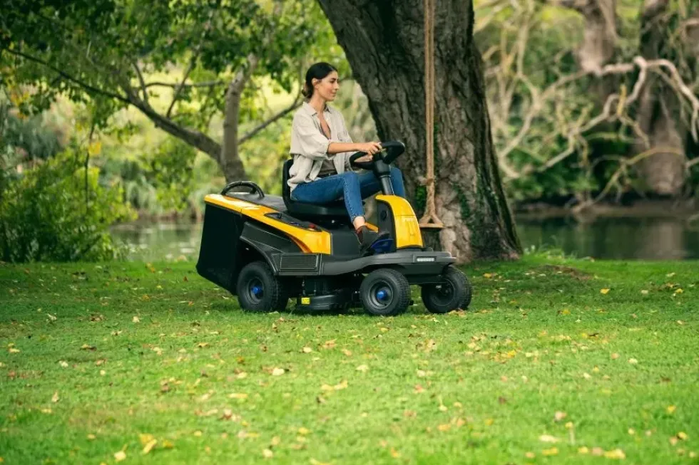 Stiga Trädgårdstraktor batteridriven Swift 372E
