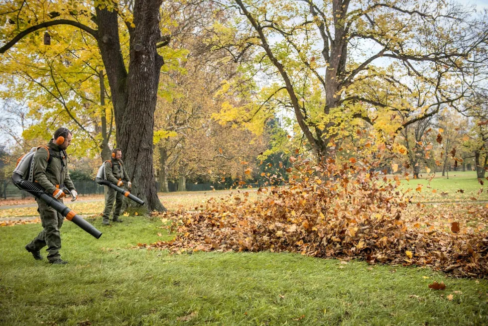 Stihl BR 800 C-E Lövblås med Bröstspänne och Styre