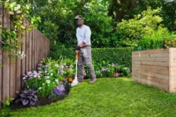 STIHL FSA 30 Batteridriven trimmer med batteri och laddare