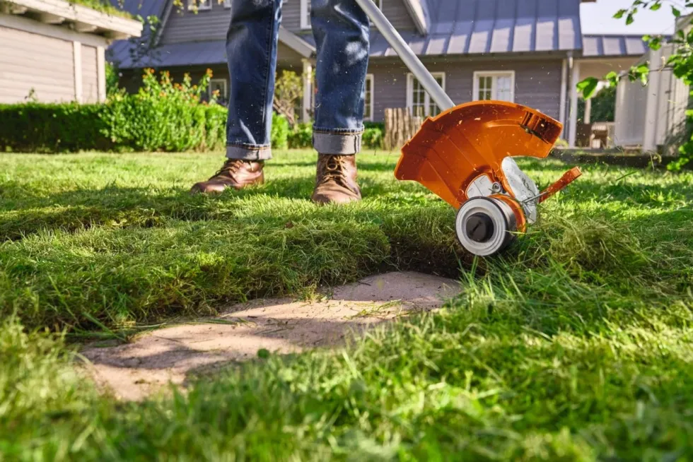 Stihl FSA 50 Batterigrästrimmer inkl. Batteri och Laddare