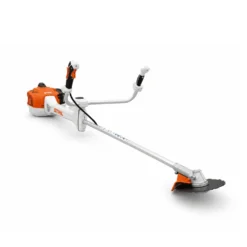 STIHL FS 460 C-EM K Röjsåg inkl. sågklinga och sele