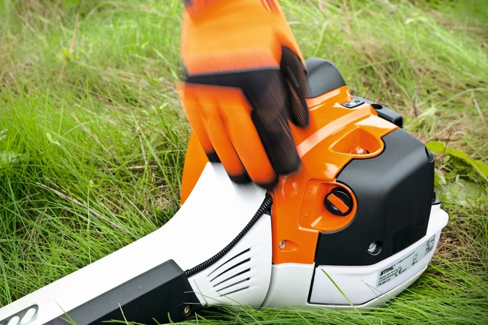 Stihl FS 460 C-EM KW Röjsåg Woodcut