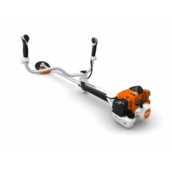 STIHL FS 411 C-EM Röjsåg inkl. sele och tre skärutrustningar