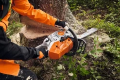 STIHL MS 400 C-M Motorsåg inkl. 45 cm svärd och kedja