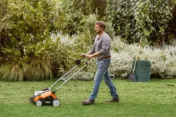 Stihl RLA 240 Mossrivare