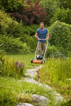 Stihl RM 2.0 RT Gräsklippare