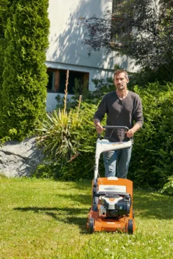 Stihl RM 448.1 TC Gräsklippare