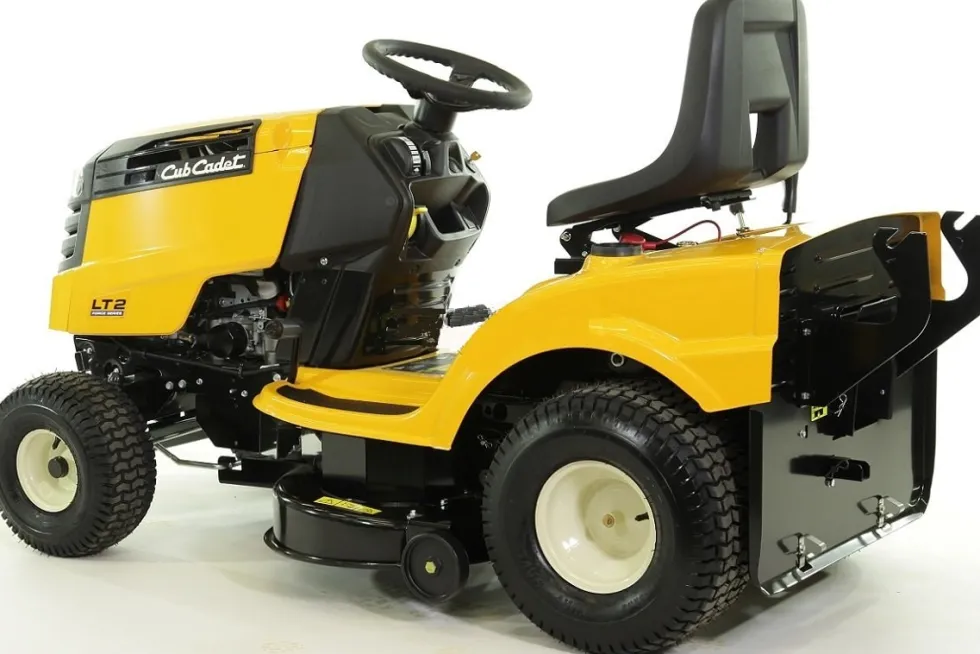 Trädgårdstraktor Cub Cadet LT2 NR92