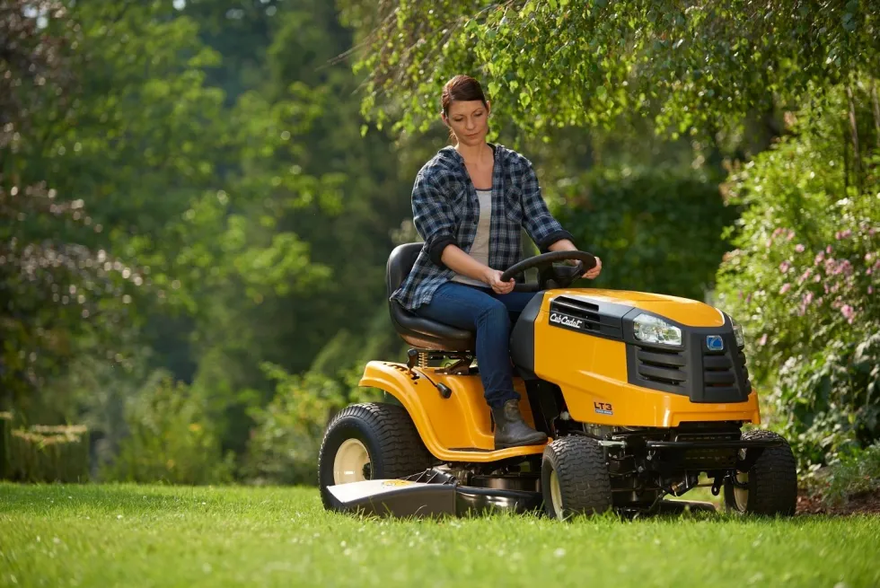 Trädgårdstraktor Cub Cadet LT3 PS107