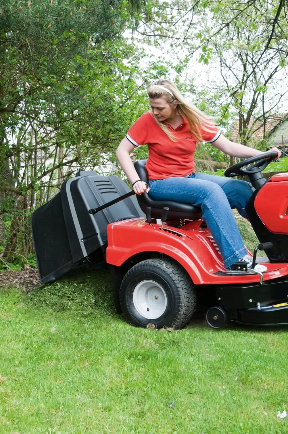 Trädgårdstraktor MTD Smart RE 125