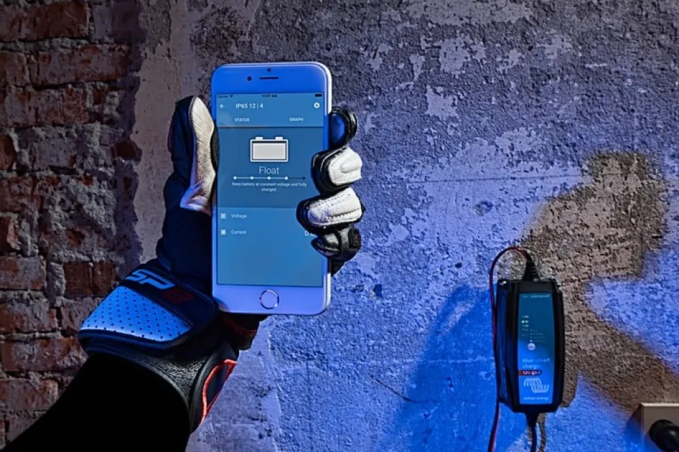 Victron Energy Laddare Blue Smart 12V/25A IP65 portabel med Bluetooth