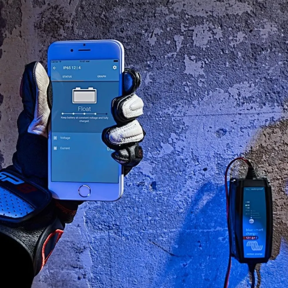 Victron Energy Laddare Blue Smart 24V/13A IP65 portabel med Bluetooth