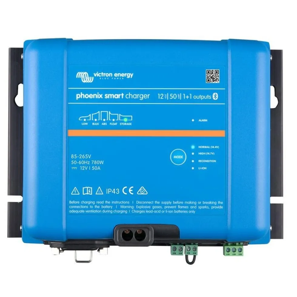 Victron Energy Laddare Phoenix Smart 12V/50A IP43 1+1 utgångar med Bluetooth