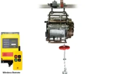 Warrior Winches Byggvinsch 800KG IP65 inkl trådlös fjärrkontroll, 230V