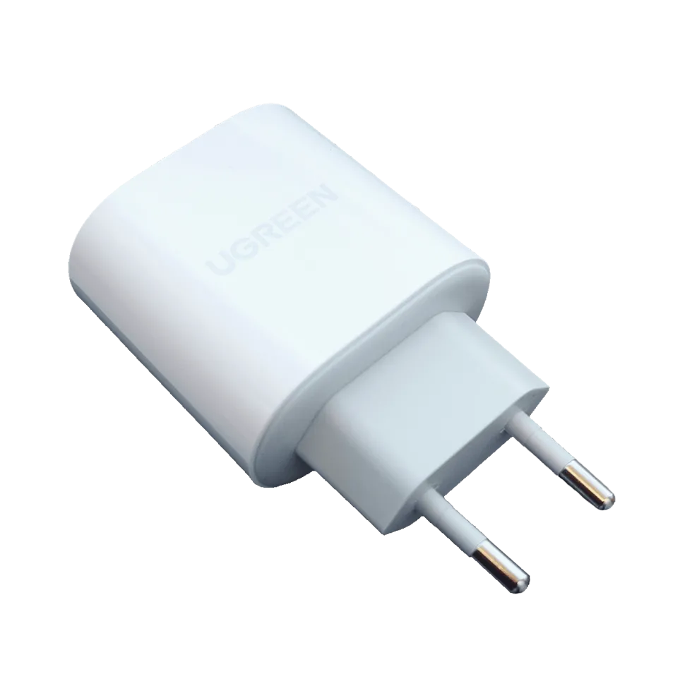 Woodline Laddare 100-240V 2 x USB-A (2,4A + 2,4A)