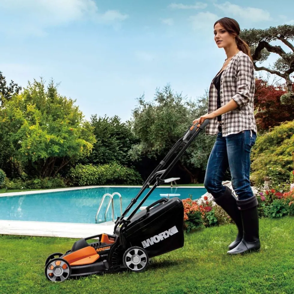 Worx Kombokit 20V WG927E - Gräsklippare WG779E.9 & grästrimmer WG157E.9