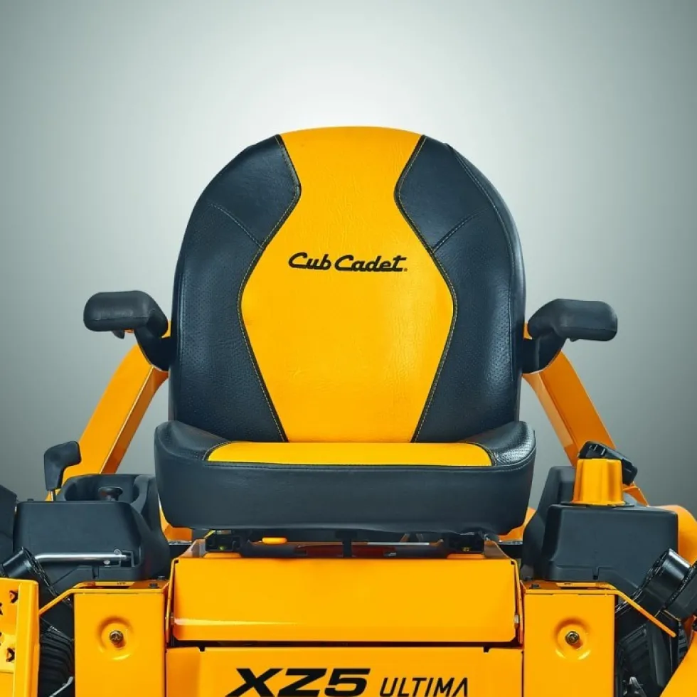 Zero-Turn Åkgräsklippare Cub Cadet Ultima XZ5 L127